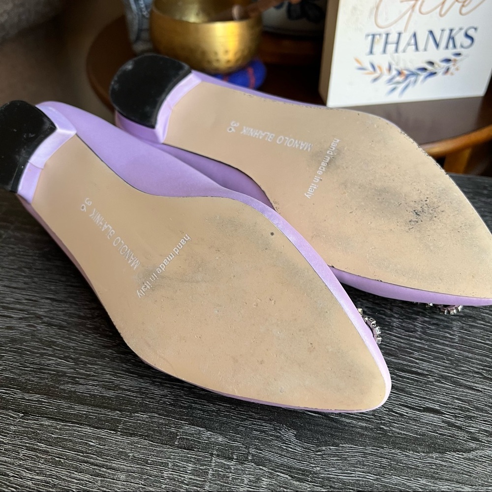 Manolo Blahnik Hangisi Embellished Lilac Flats EU36/US6 Used Once (see pics) - Picture 11 of 15